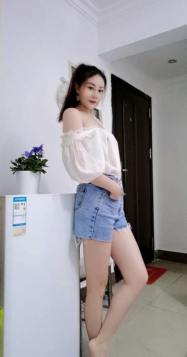 可爱御姐良家果果